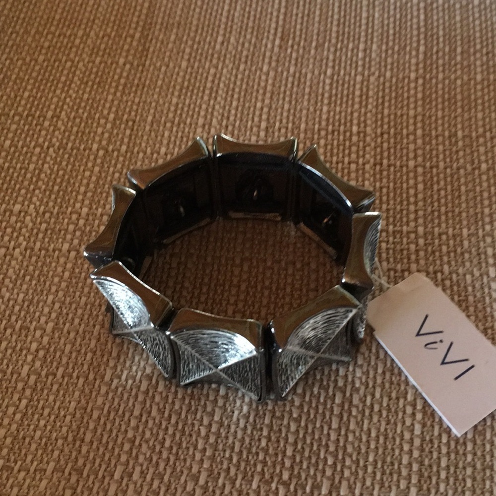 Vivi #93488 Stretch Bracelet
